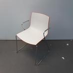 Arper Catifa 46 design stoel - wit/oranje kunststof (alleen, Huis en Inrichting, Stoelen, Ophalen of Verzenden, Nieuw