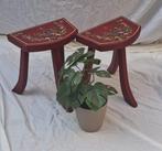 Kruk (2) - Hout - Hindeloopen melkkrukjes