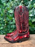 Nieuwe prachtige laarzen van sendra maat 40, Kleding | Dames, Schoenen, Nieuw, Ophalen of Verzenden, Rood, Hoge laarzen