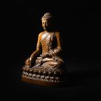 Bhumisparsha Mudra Boeddha - Buxushout - Eind 20e eeuw