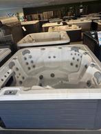 WINTERACTIE – Showroommodel Jacuzzi “Spinosaurus” (6 Pers, Nieuw