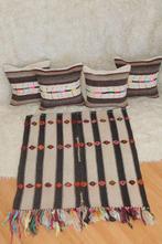 4 kussen + 1 kussen - Kelim - 89 cm - 82 cm, Antiek en Kunst