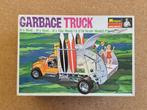 Monogram PC206 Garbage Truck 1:24 (1968), Hobby en Vrije tijd, Modelbouw | Auto's en Voertuigen, Verzenden, Nieuw, Monogram