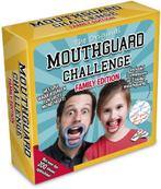 Mouthguard Challenge - Familie Editie | Identity Games -, Hobby en Vrije tijd, Gezelschapsspellen | Bordspellen, Nieuw, Verzenden