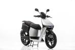 WOW 774 Elektrische Scooter (Silver), Fietsen en Brommers, Scooters | Overige merken, Nieuw, Maximaal 45 km/u, WOW, Ophalen of Verzenden