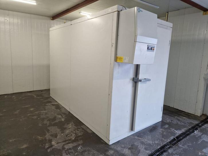 Koelcel 156 x 296 x 212 cm stekker klaar, Zakelijke goederen, Horeca | Keukenapparatuur, Koelen en Vriezen