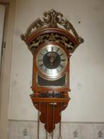 Slingerklok - - Mahonie - 1970-1980, Antiek en Kunst, Antiek | Klokken
