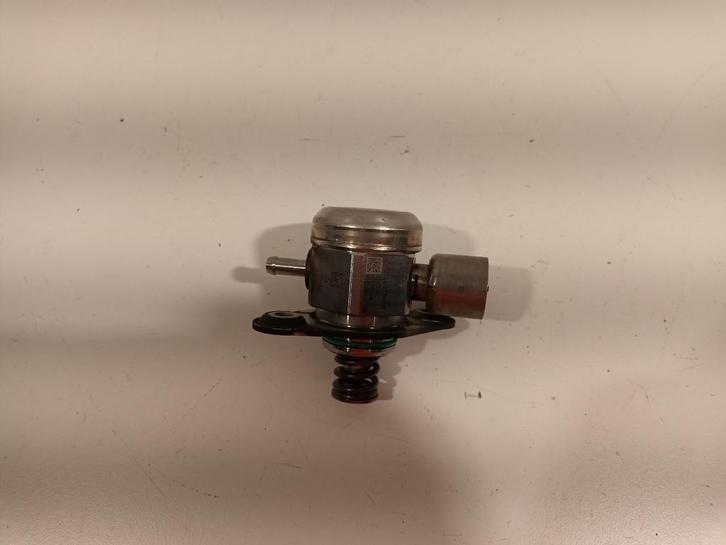 Hogedrukpomp Mercedes-Benz E-Class  E 300 e A2740700501, Auto-onderdelen, Motor en Toebehoren, ARN erkend, Stiba lid, Erkend duurzaam