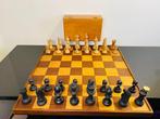 Prachtig groot antiek schaakbord en -stukken - Schaakspel -