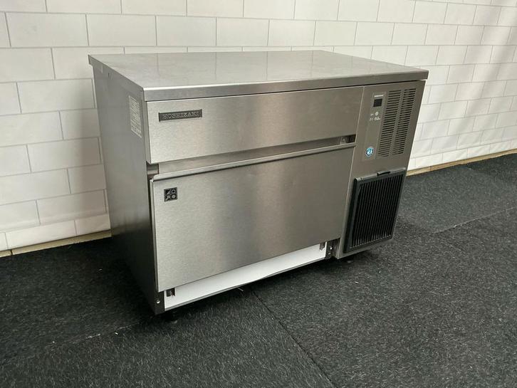 Hoshizaki ijsblokjesmachine met bunker 105 kg, Zakelijke goederen, Horeca | Keukenapparatuur, Gebruikt, Koelen en Vriezen, Ophalen of Verzenden
