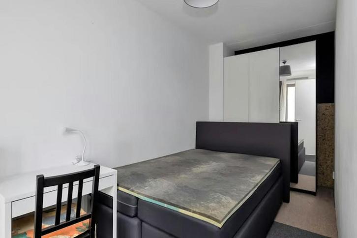 Eigen Kamer aan Willem Nakkenstraat, Amsterdam, Huizen en Kamers, Kamers te huur, 50 m² of meer, Amsterdam