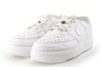 Nike Sportschoenen in maat 40½ Wit | 10% extra korting, Kleding | Heren, Schoenen, Verzenden, Nike, Zo goed als nieuw, Wit