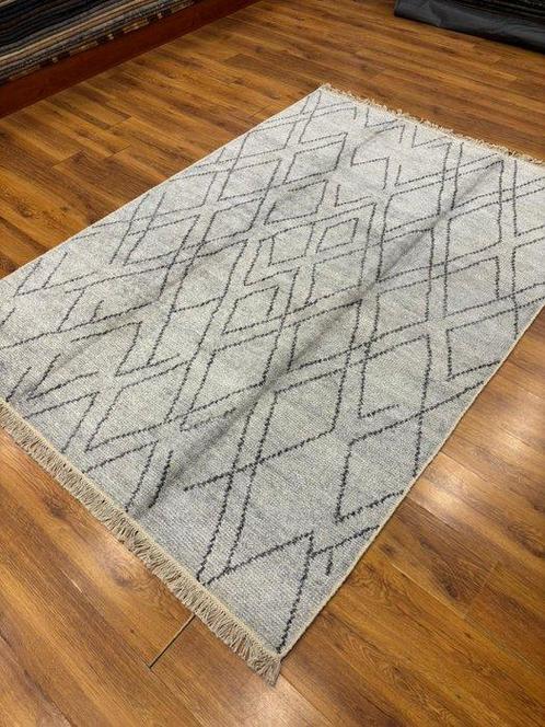 Decoratief bamboe handgemaakte tapijt - Tapijt - 240 cm -, Huis en Inrichting, Stoffering | Tapijten en Kleden