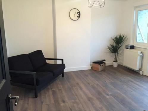 Appartement te huur in Rotterdam - 45 m² - 2 kamer(s) - 2, Huizen en Kamers, Huizen te huur, Zuid-Holland, Appartement