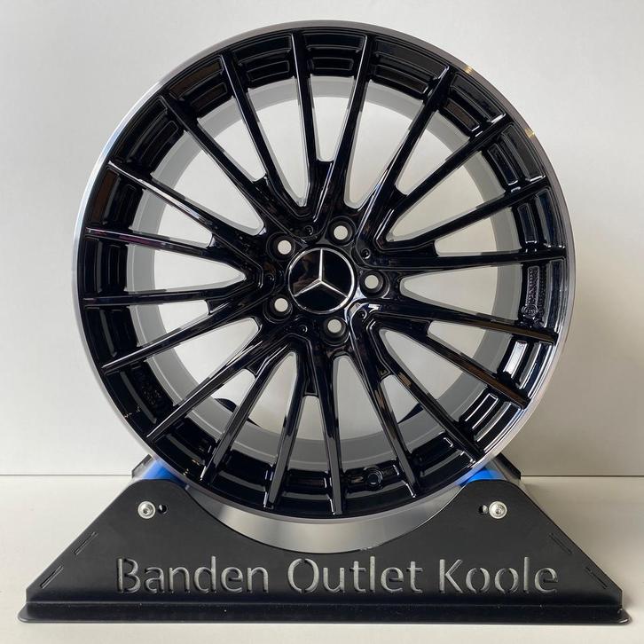 Mercedes A Klasse CLA AMG Velgen 18 5x112 B Klas GLA GLC, Auto-onderdelen, Banden en Velgen, 18 inch, Zomerbanden, 225 mm, Personenwagen