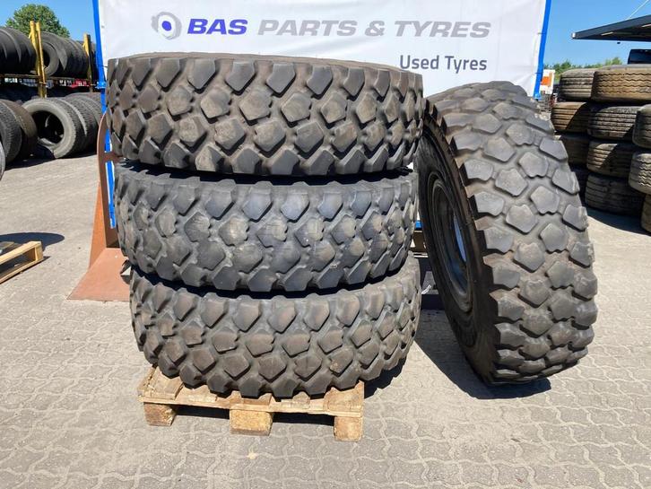 Michelin 14.00R20 XZL+ 164/160 J M+S gebruikte set, Auto-onderdelen, Vrachtwagen-onderdelen, Gebruikt, Overige merken, Overige Auto-onderdelen