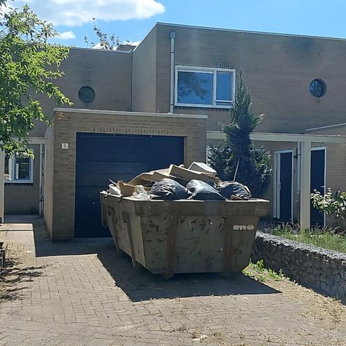 Ruime woning met 3 slaapkamers in Tilburg, Huizen en Kamers, Kamers te huur, 50 m² of meer, Tilburg
