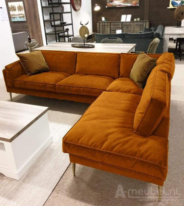 Hoekbank Alverna - hoekbanken - Oranje, Huis en Inrichting, Banken | Sofa's en Chaises Longues, 150 cm of meer, Nieuw, 200 tot 250 cm