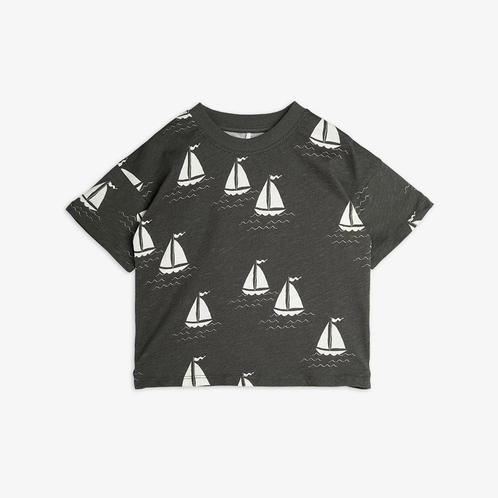 Sailing boats allover print grey  Mini Rodini Maat 140 140, Kinderen en Baby's, Kinderkleding | Maat 140, Jongen, Nieuw, Shirt of Longsleeve