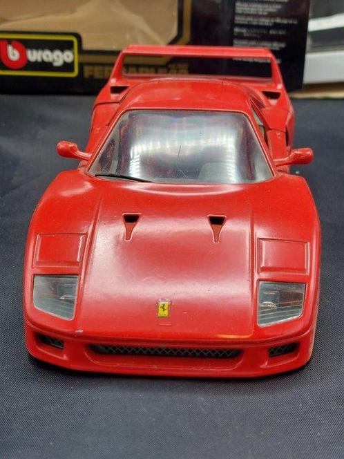 Bburago 1:18 - Modelauto - Ferrari F40, Hobby en Vrije tijd, Modelauto's | 1:5 tot 1:12