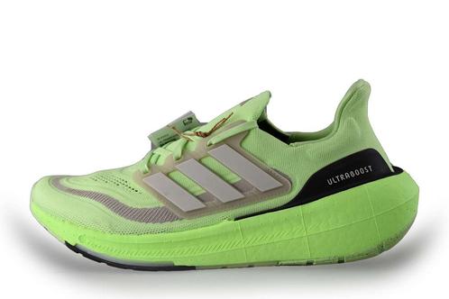 Adidas Sportschoenen in maat 44 Groen | 10% extra korting, Kleding | Heren, Schoenen, Overige kleuren, Nieuw, Sportschoenen, Verzenden