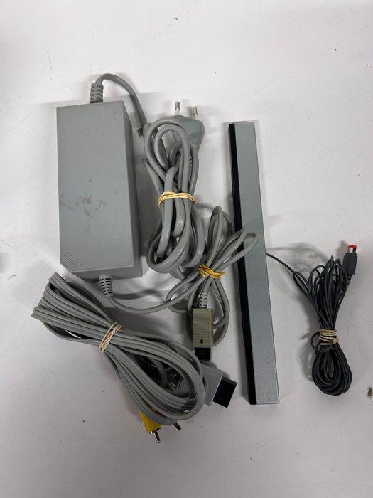 Nintendo - Wii - Nintendo Wii console met accessoires en, Spelcomputers en Games, Spelcomputers | Overige Accessoires