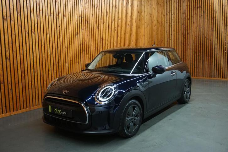 NIEUW BINNEN! Mini Cooper ONE 1.5 Classic 92.365 KM! Nr. 017, Auto's, Mini, Dealer onderhouden, Onderhoudsboekje, Handgeschakeld