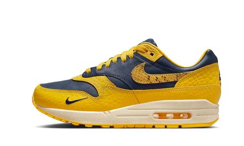 Nike Air Max 1 CO.JP Michigan Head to Head (W) - Maat 42, Kleding | Heren, Schoenen, Nieuw, Sneakers of Gympen, Ophalen of Verzenden