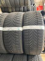235-45-19 Nexen Winterbanden 5.5mm Incl Montage 235 45 19, Auto-onderdelen, Banden en Velgen, Gebruikt, Winterbanden, 235 mm, Band(en)