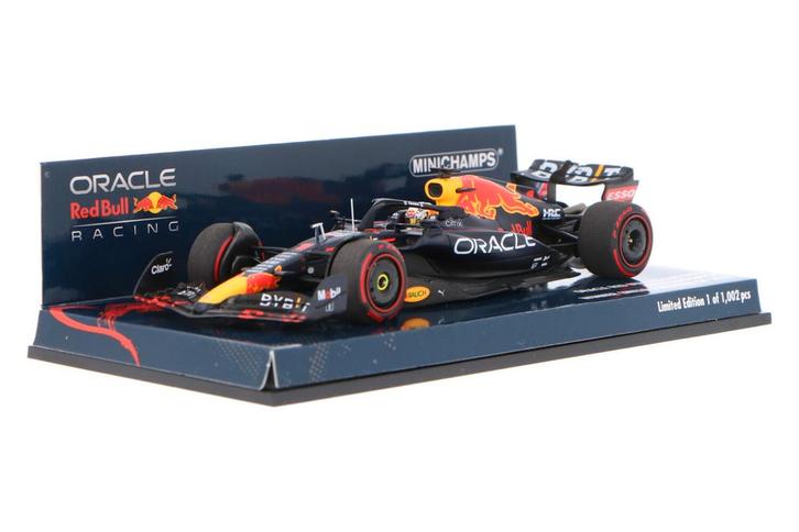Red Bull Racing RB18 417220401 Minichamps  Modelauto 1:43, Hobby en Vrije tijd, Modelauto's | 1:43, Verzenden