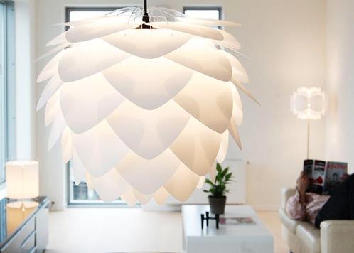 Umage Silvia lampenkap | Witte hanglamp | artichok, Huis en Inrichting, Lampen | Lampenkappen, Nieuw, Ovaal, 25 tot 50 cm, Verzenden