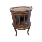 Kast op een standaard - Hout - kastbar