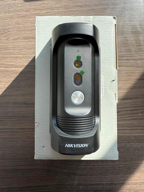HikVision buiten deurstation, Huis en Inrichting, Deurbellen, Bedraad, Nieuw, Ingebouwde camera, Compatibel met smartphone, Bewegingsdetectiesensor