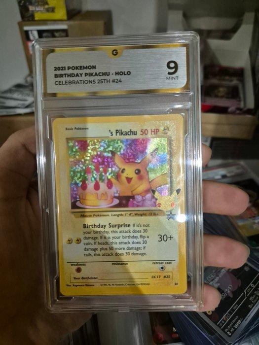 Pokémon - 1 Graded card - GG 9 MINT Birthday Pikachu 24, Hobby en Vrije tijd, Verzamelkaartspellen | Pokémon
