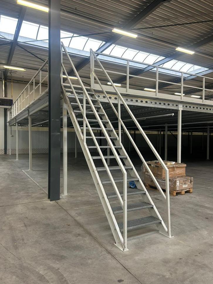 Gebruikte verdiepingsvloeren op maat gemaakt - scherpe prijs, Zakelijke goederen, Kantoor en Winkelinrichting | Magazijn, Stelling en Opslag