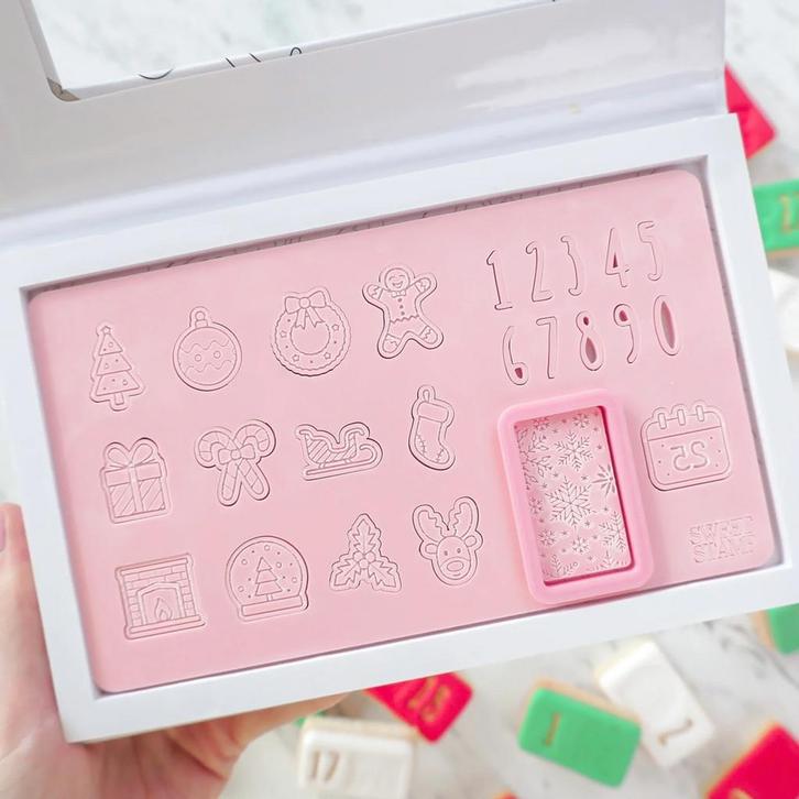 Sweet Stamp Kerst Adventskalender Set, Hobby en Vrije tijd, Taarten en Cupcakes maken, Nieuw, Verzenden