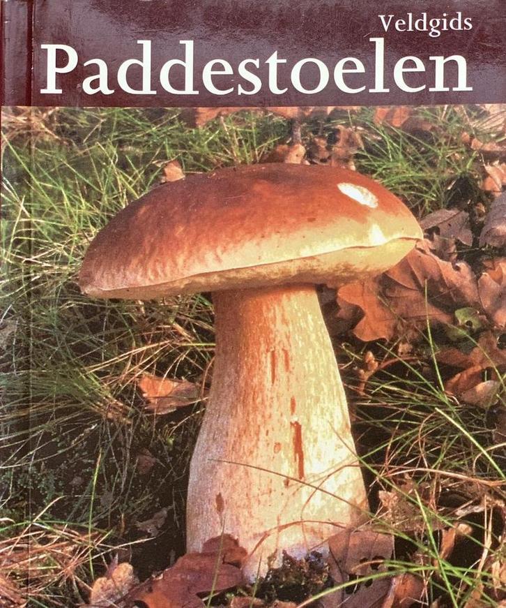 Veldgids Paddestoelen 9783833118142 Ullmann, Boeken, Overige Boeken, Gelezen, Verzenden