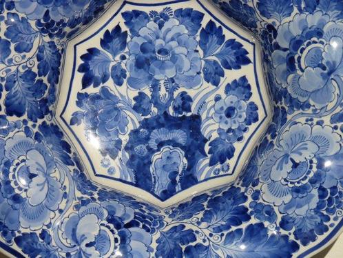 De Porceleyne Fles, Delft - Schotel - Aardewerk - Imposant, Antiek en Kunst, Antiek | Glas en Kristal