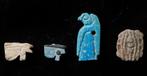 Het oude Egypte, Amuletten van Udjat en een fragment van de, Sieraden, Tassen en Uiterlijk, Antieke sieraden