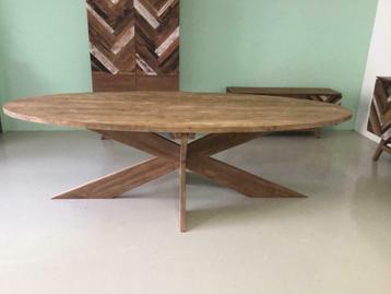 Teak eettafel ovaal met kruispoot, alle maten op voorraad beschikbaar voor biedingen