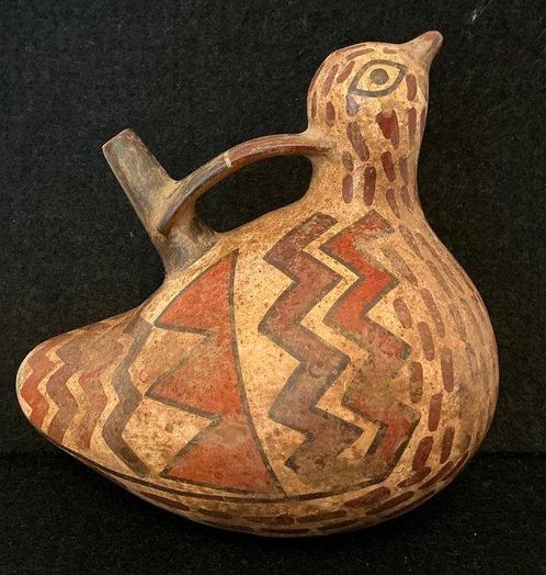 Vogelvaartuig van de Nazca-cultuur, waarschijnlijk van een, Verzamelen, Mineralen en Fossielen