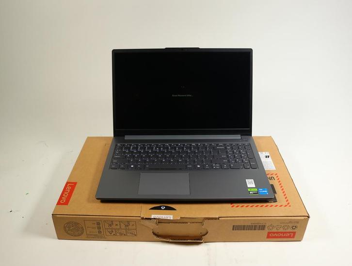 [RETOURDEAL] Lenovo LOQ 15IAX9E (83LK0080MH) - Laptop, Computers en Software, Windows Laptops, Ophalen of Verzenden