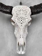 Geen reserveprijs - C - Grote witte uitgehouwen, Antiek en Kunst