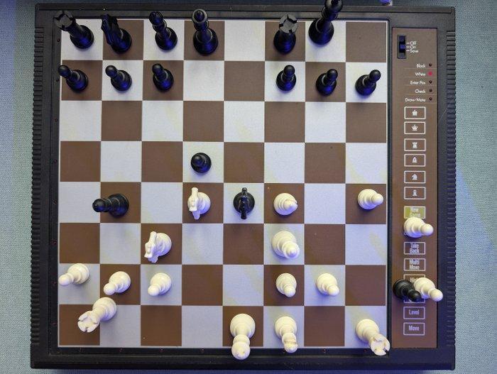 Schaakspel - Multitech CC 009 Enterprise Schaakcomputer uit, Antiek en Kunst, Curiosa en Brocante