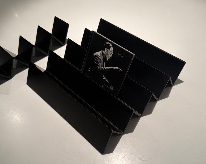 2 pcs. B&O A4 CD storage rack small and large - CD - 2000, Audio, Tv en Foto, Stereo-sets