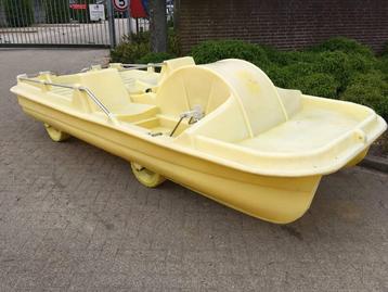 LaNoria p5p polyethyleen 4 persoons waterfiets gebruikt beschikbaar voor biedingen