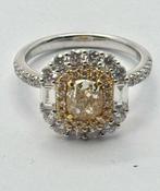 Ring - 18 karaat Witgoud - Diamant Fancy 1,01 karaat, Sieraden, Tassen en Uiterlijk, Ringen, Nieuw