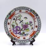Bord - geëmailleerde porselein met Oost-Aziatische