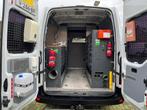 Renault Master T35 2.3 dCi L2H2 146PK Eur 6 servicebus bott, Auto's, Bestelauto's, Gebruikt, Euro 6, Renault, Wit