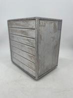 Driessen Aviation - Container - Britannia Airways galley